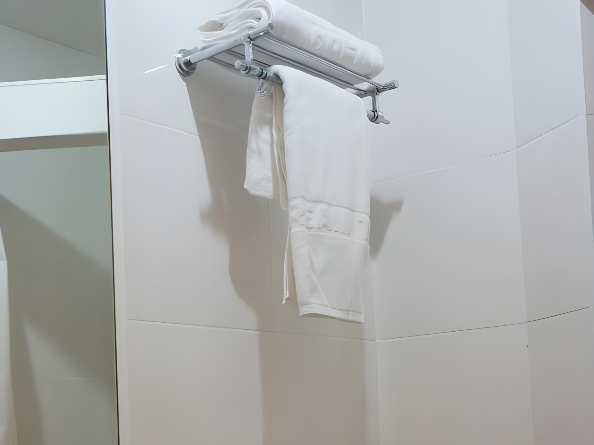 J Two S Pratunam Hotel image 24